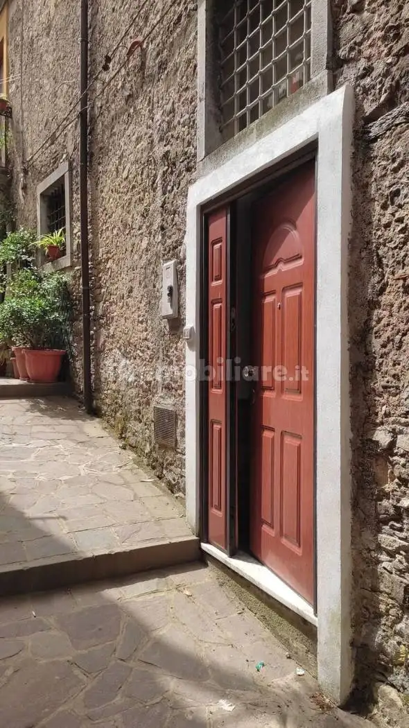 Villa unifamiliare via Monsignor Matteo Guida, 22, Poderia, Celle di Bulgheria - foto 3