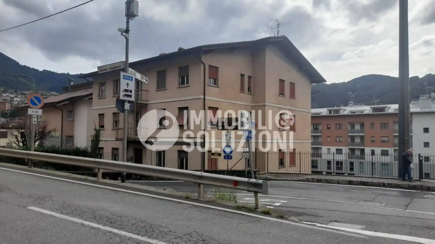 Appartamento in vendita a Leffe