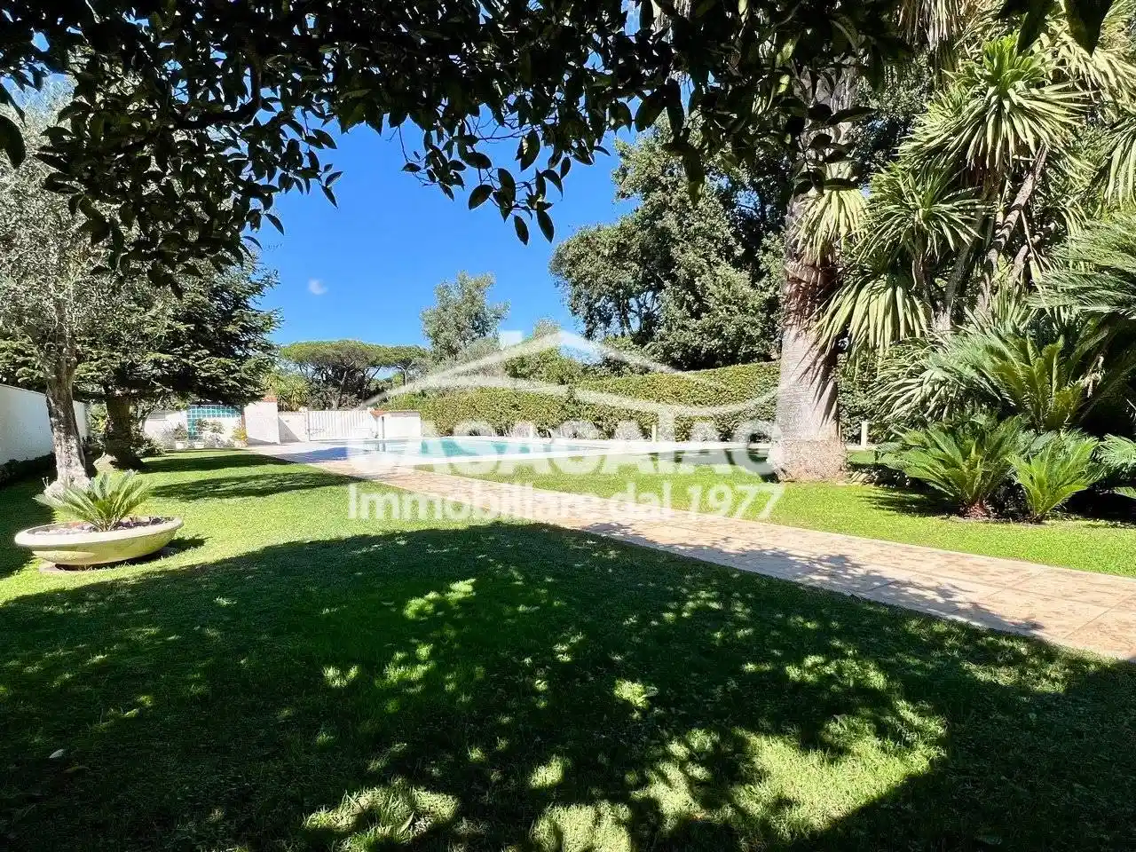 Villa unifamiliare via Pier Alessandro Guglielmi, Infernetto, Roma - foto 3