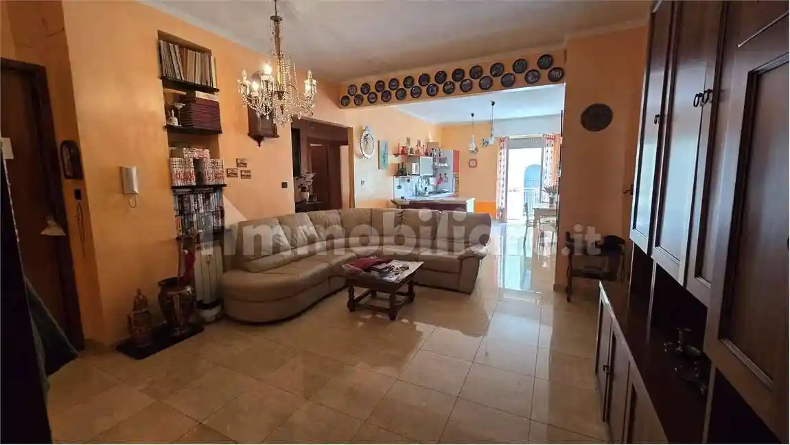 Appartamento in vendita a Genova