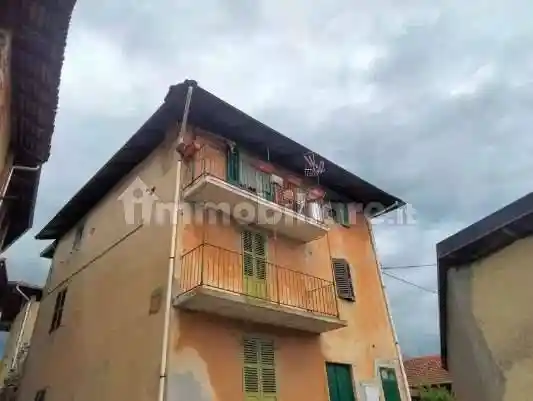 Trilocale frazione centro, 11, Caprile - foto 2