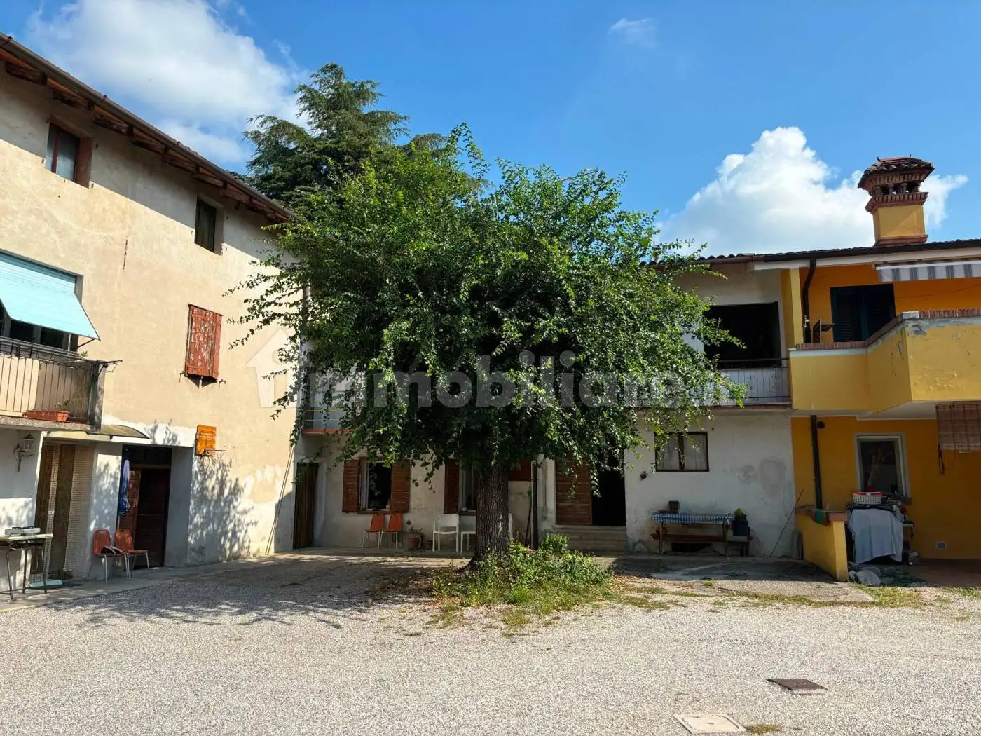 Villa in vendita a Capriva del Friuli