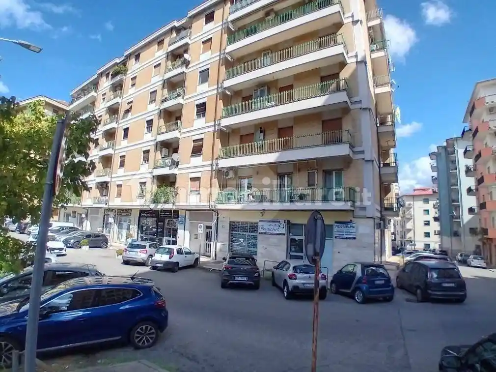 Appartamento in vendita a Cosenza