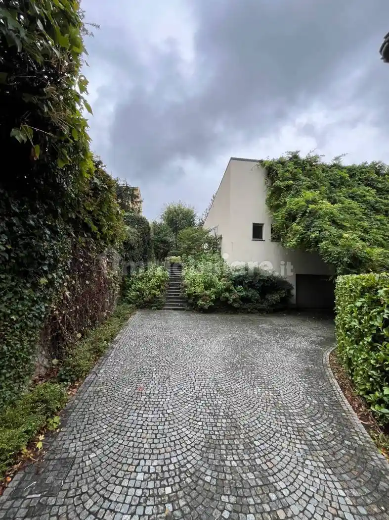 Appartamento in affitto a Como