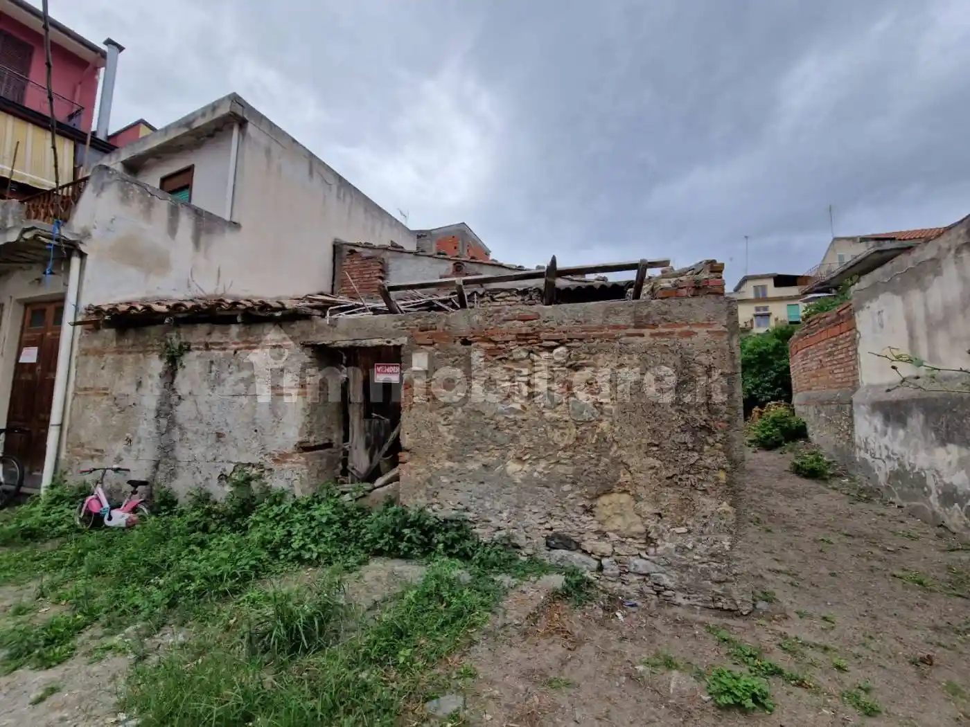 Casa indipendente in vendita a Barcellona Pozzo di Gotto