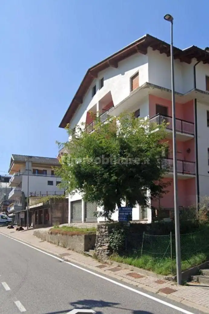 Trilocale via Nazionale 542, San Pietro, Corteno Golgi