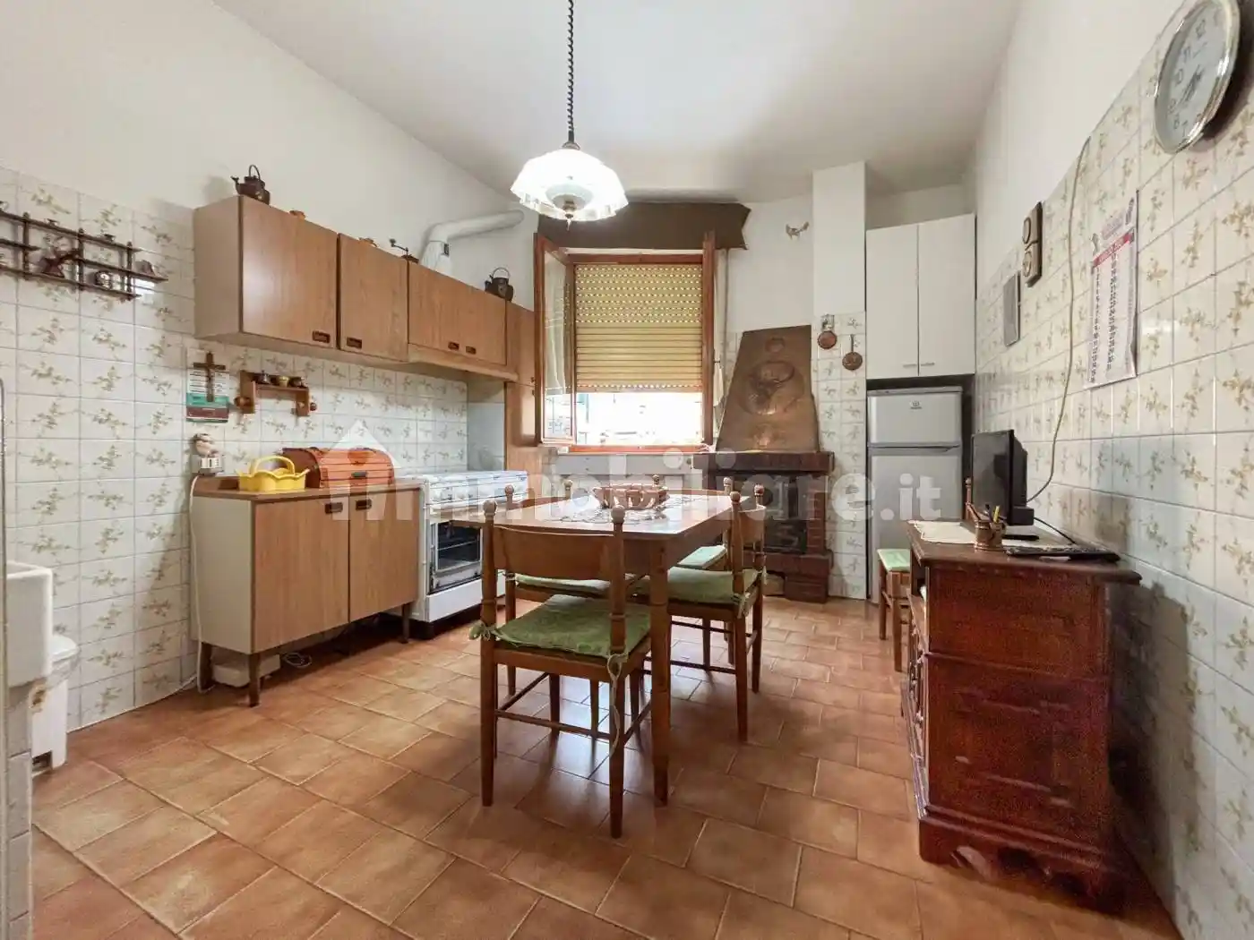 Appartamento piazza 4 Novembre 6, Centro, Comunanza - foto 3