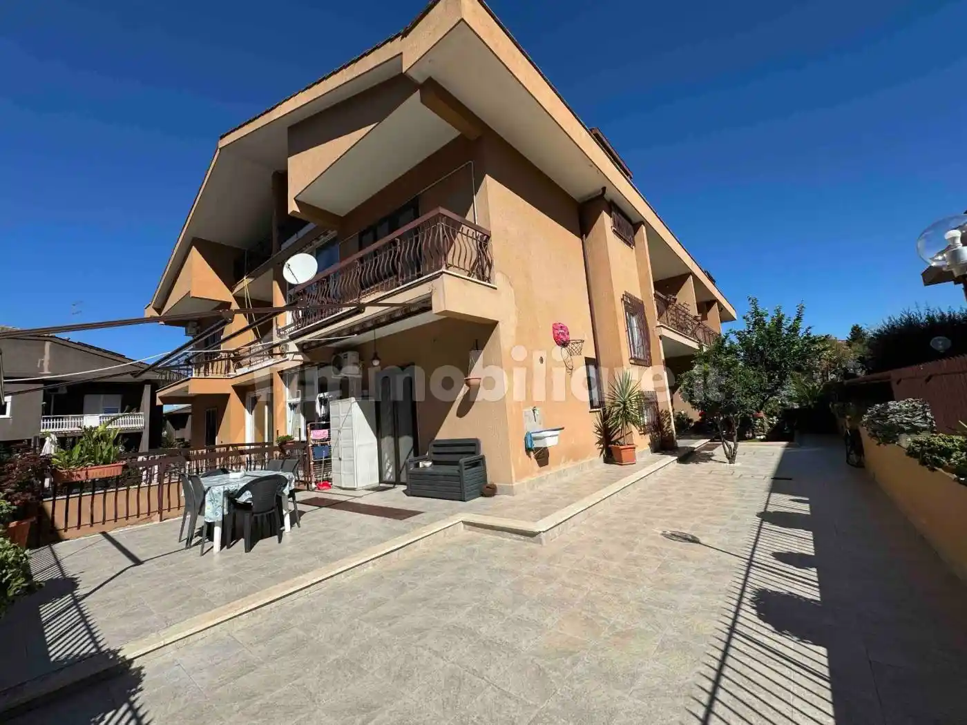 Villa bifamiliare via delle Vigne di Morena 78, Morena, Roma - foto 3