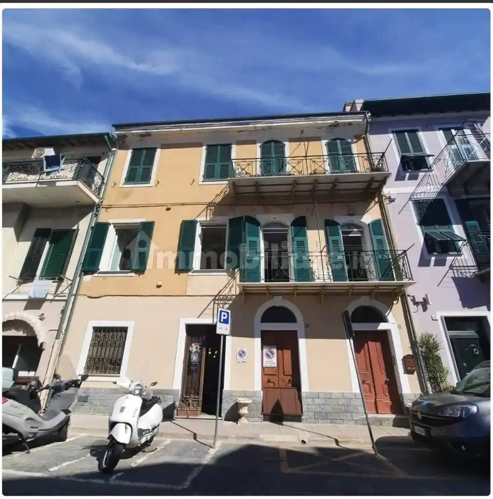Appartamento in vendita a Bordighera