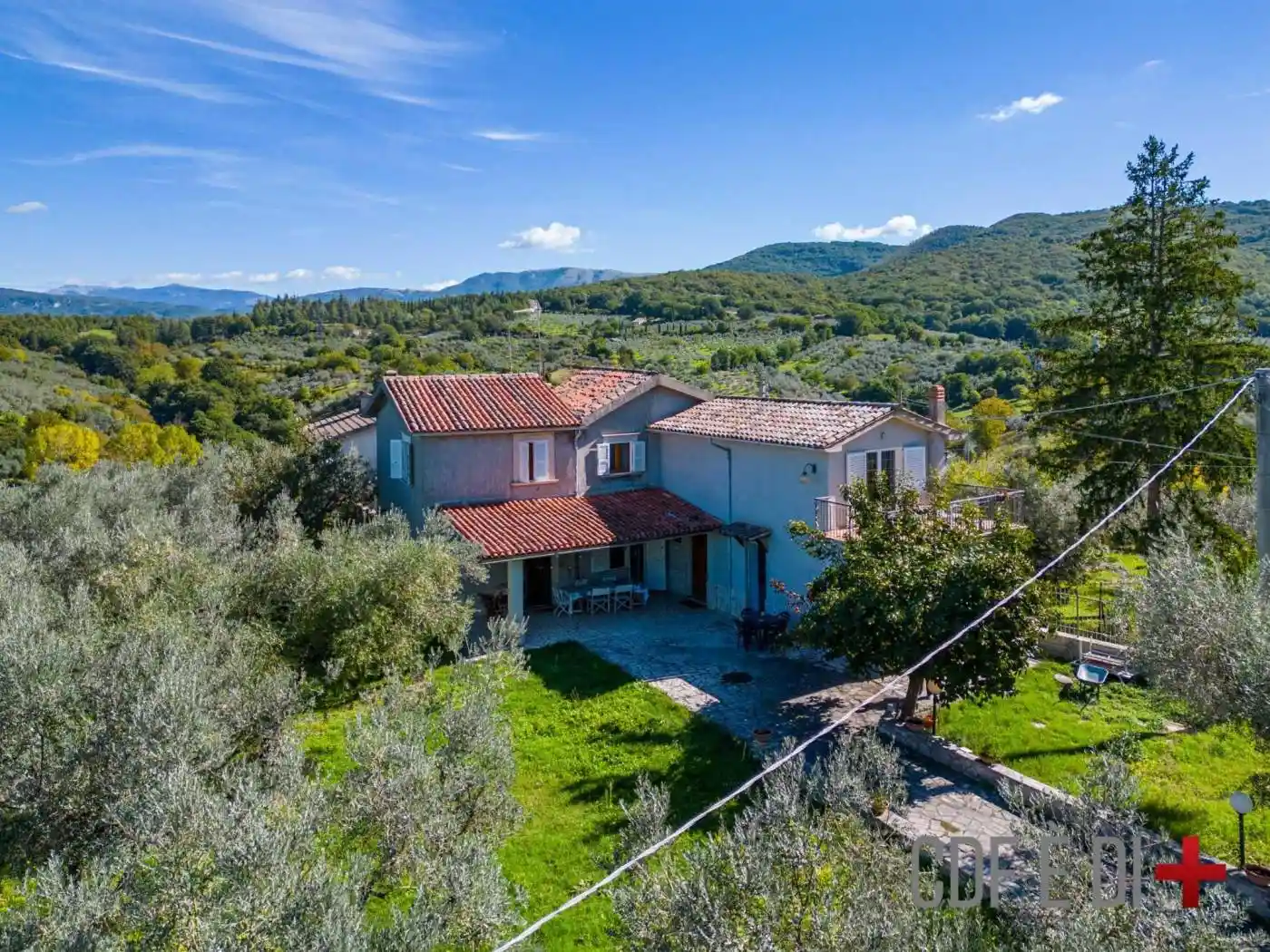 Villa in vendita a Monteleone Sabino