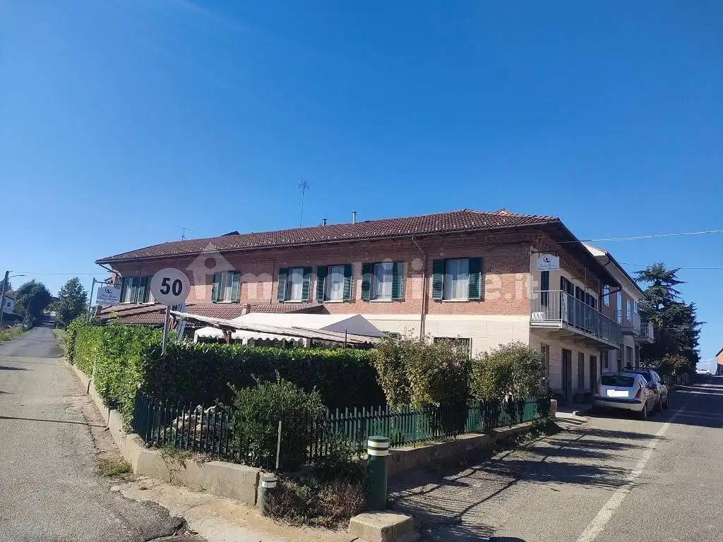 Villa plurifamiliare via Battibò 11, Calosso - foto 2