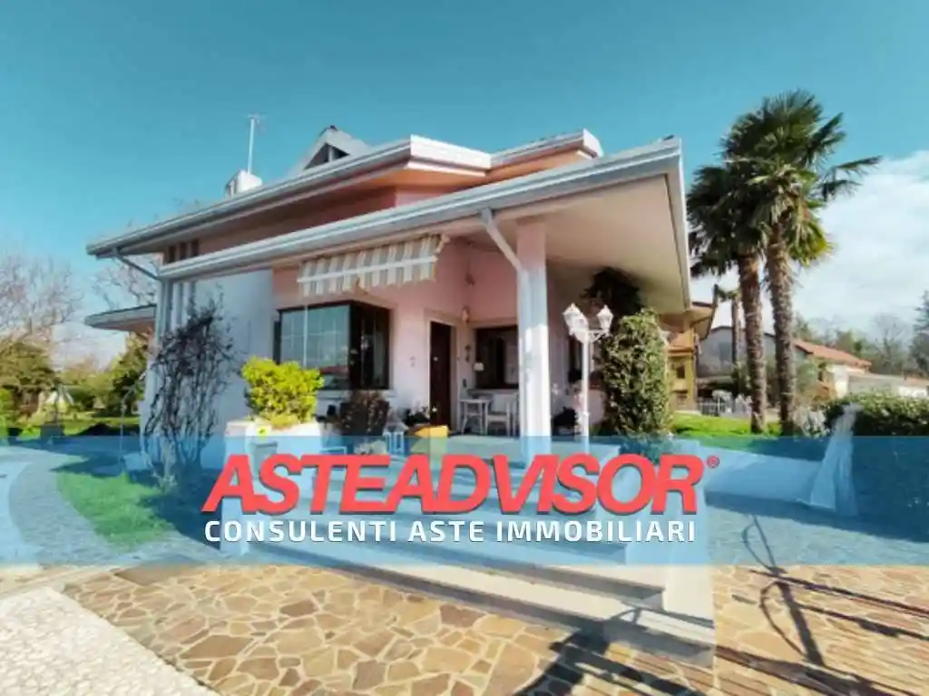 Villa in vendita a Porpetto