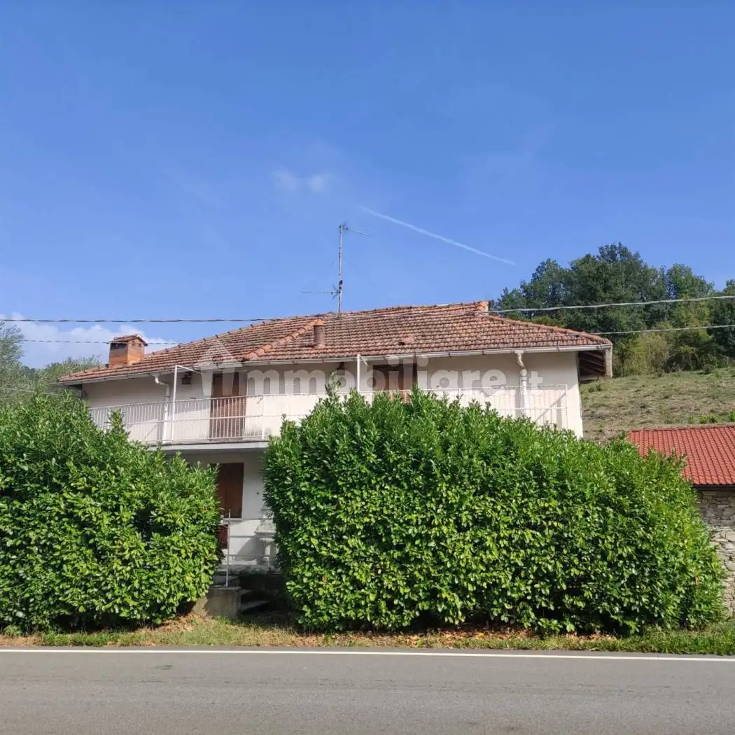 Casa indipendente in vendita a Rocchetta Ligure