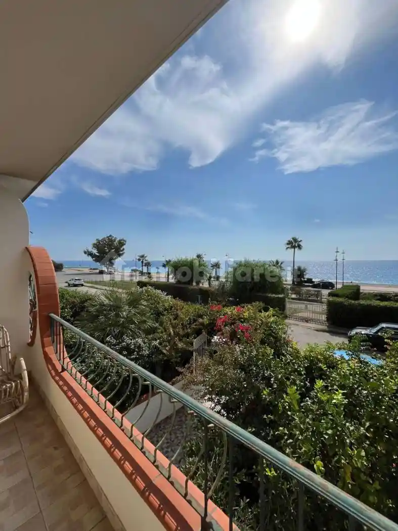 Quadrilocale via Europa 83, Marina di Gioiosa Ionica - foto 4