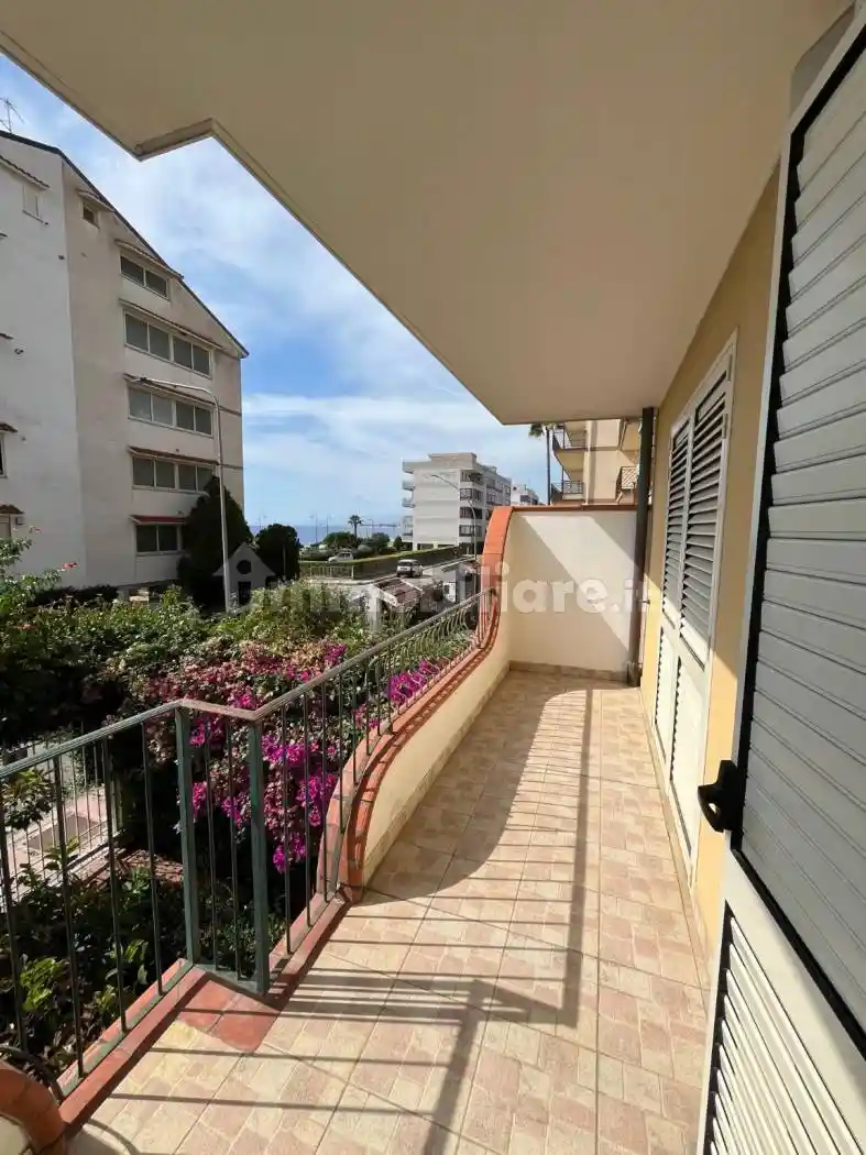 Quadrilocale via Europa 83, Marina di Gioiosa Ionica - foto 5