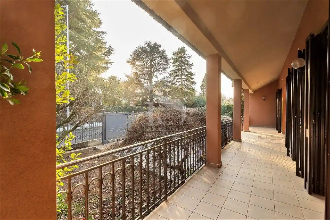 Villa in vendita a Correzzana