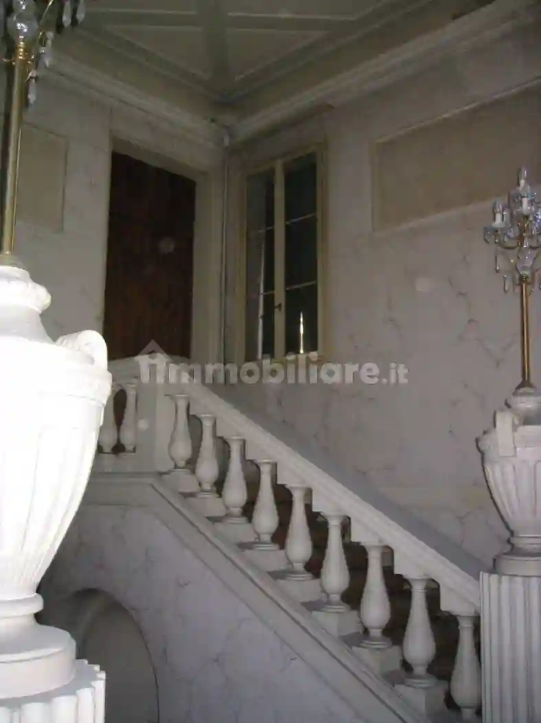 Palazzo - Edificio - foto 3