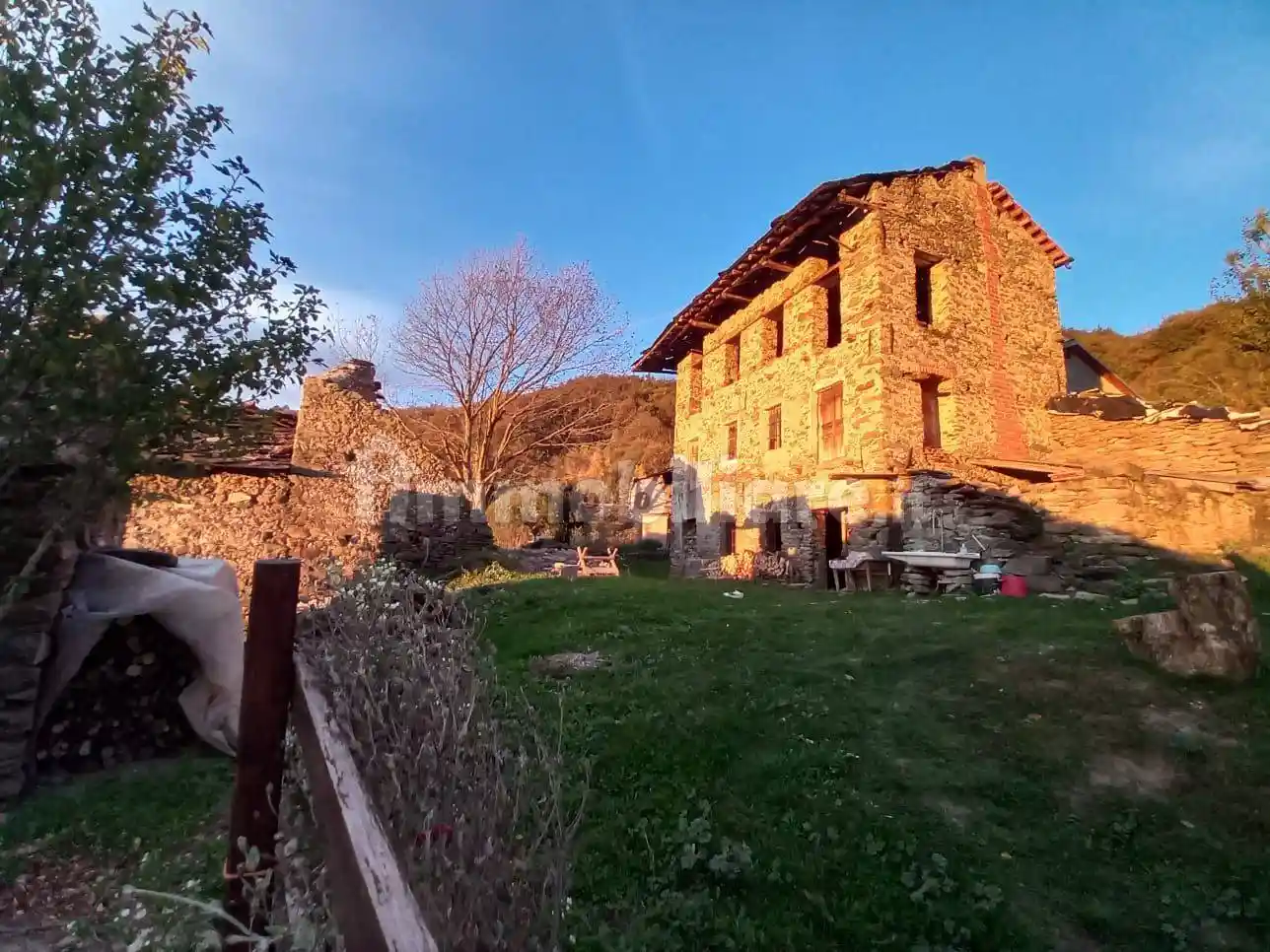 Rustico - Casale in vendita a Condove