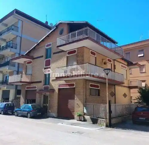 Villa in vendita a Frosinone