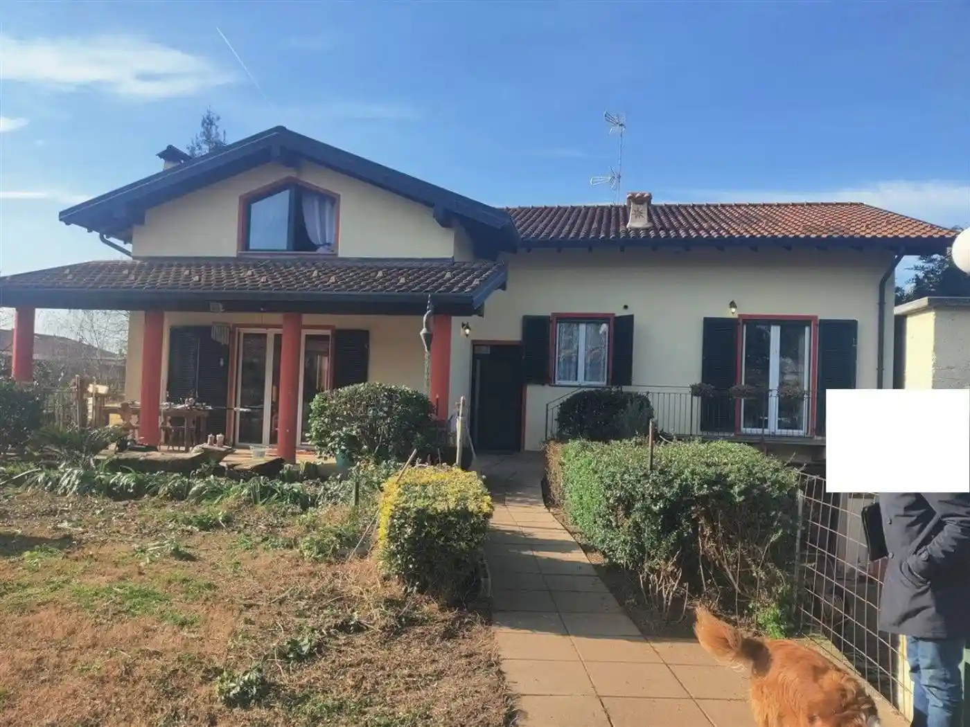 Villa in vendita a Pombia