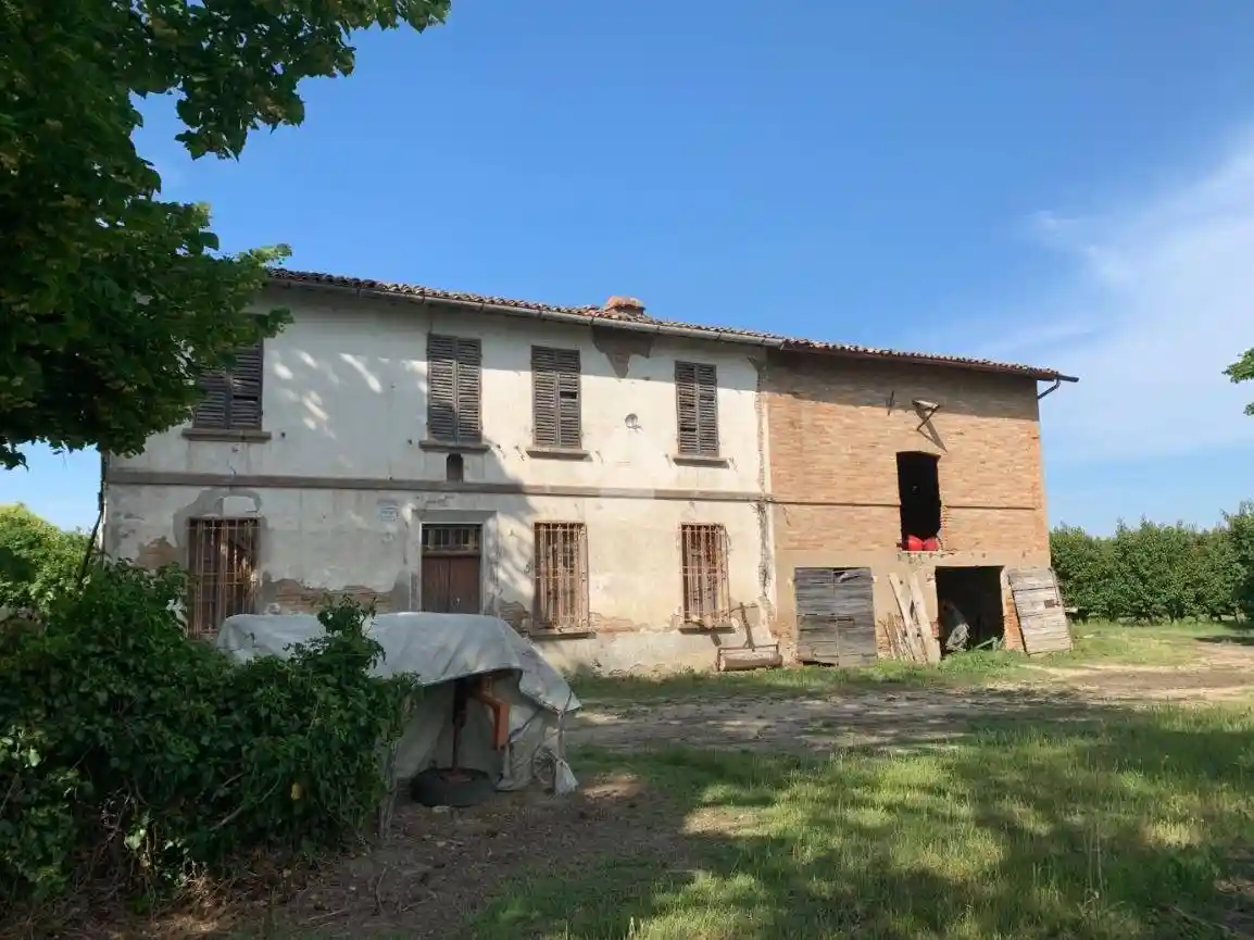 Rustico - Casale in vendita a Bagnacavallo