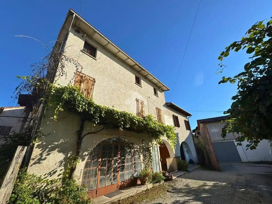 Rustico - Casale in vendita a Mussolente