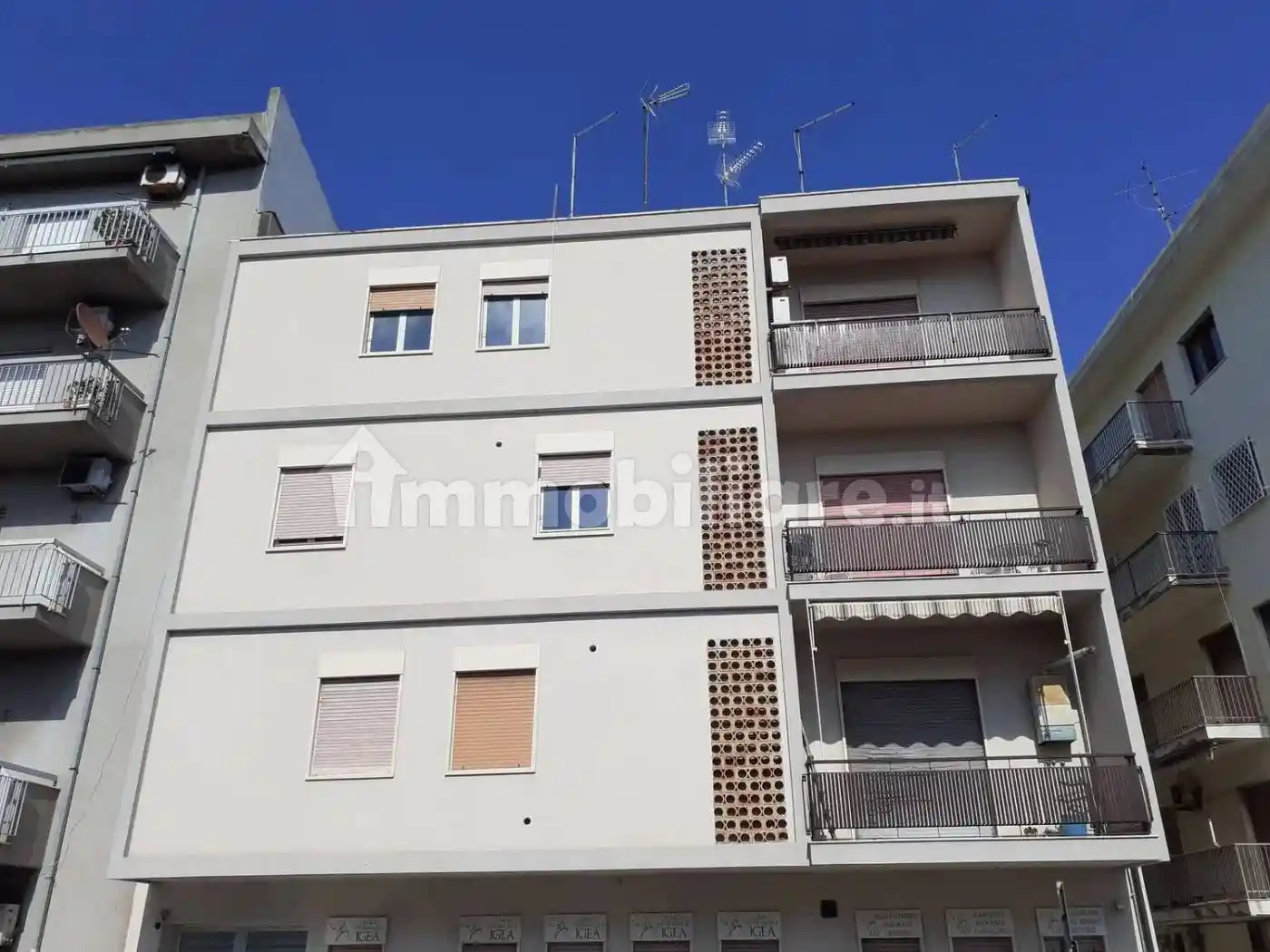 Appartamento via Umberto Zanotti Bianco, 5, Centro, Villa San Giovanni - foto 2