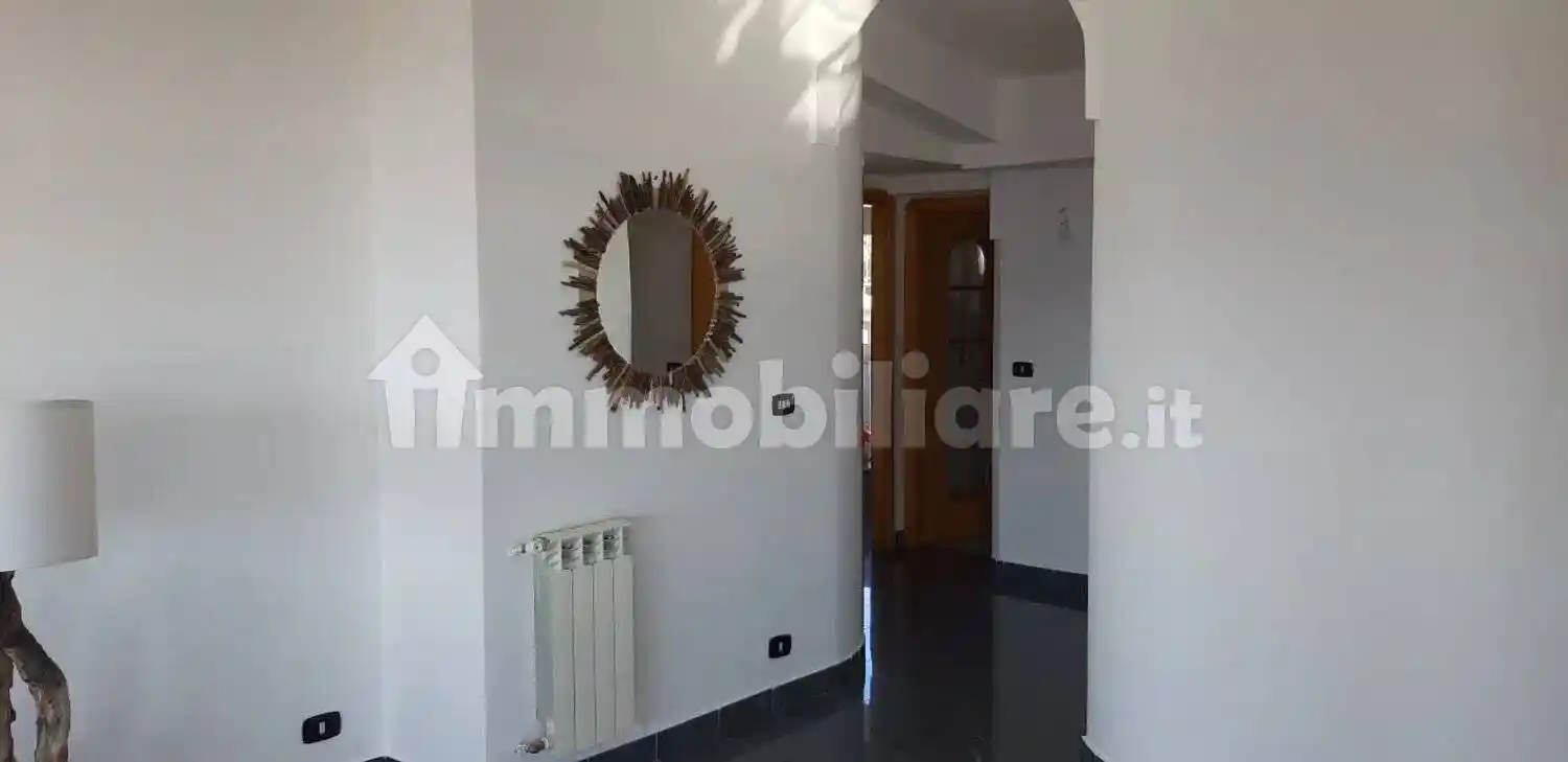 Appartamento via Belluccio San C., Centro, Villa San Giovanni - foto 4