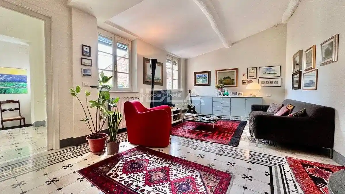 Appartamento in vendita a Lucca