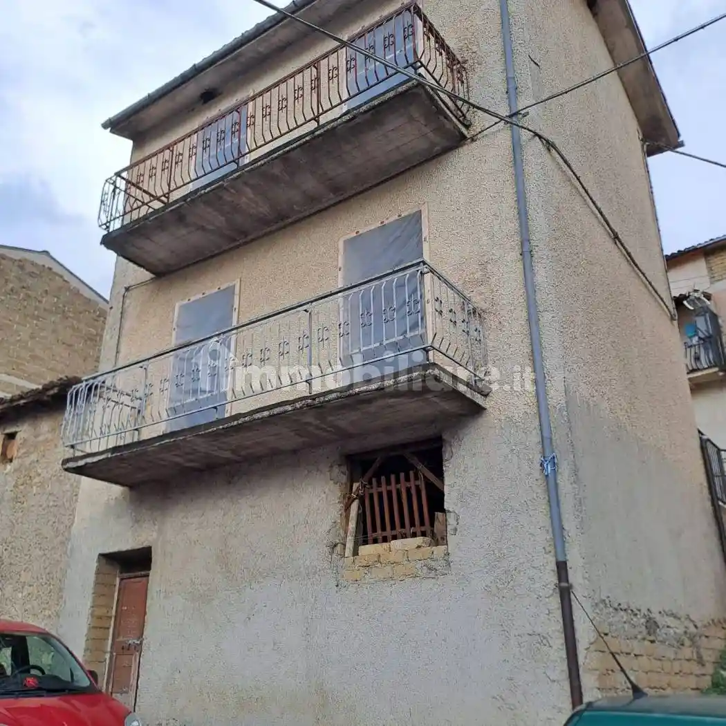 Terratetto unifamiliare piazza Caduti Di Nassirya, Camerata Nuova - foto 2