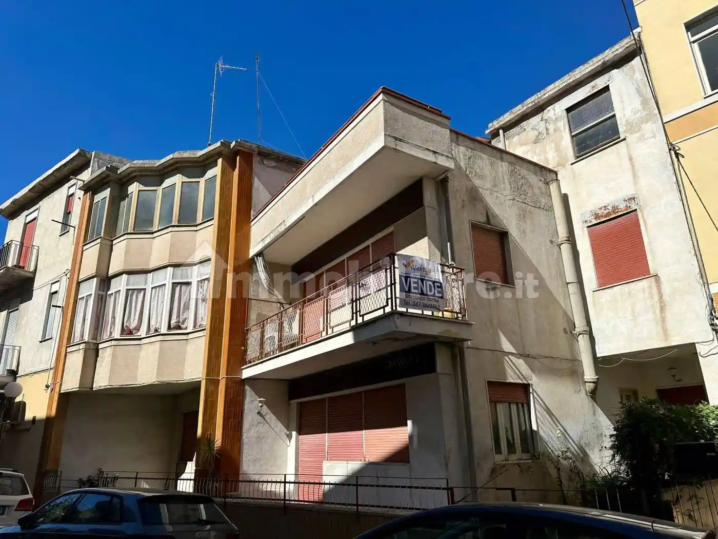 Palazzo - Edificio in vendita a Barcellona Pozzo di Gotto