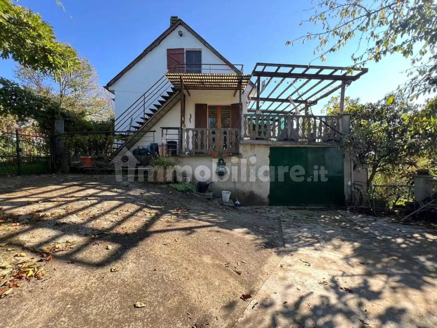 Villa in vendita a Canale