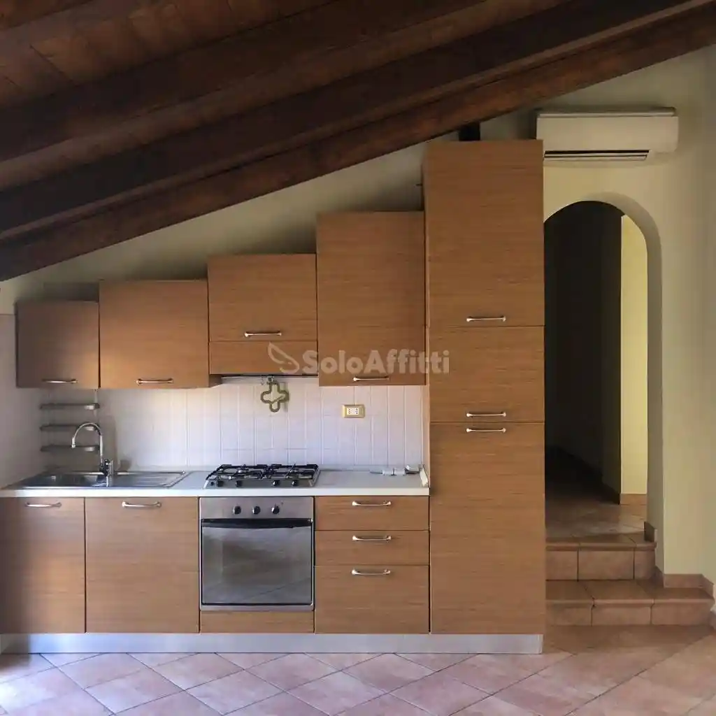 Appartamento in affitto a Modena