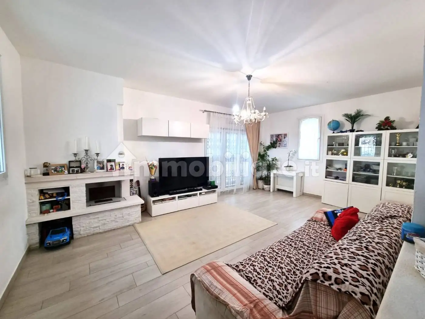 Villa in vendita a Imola