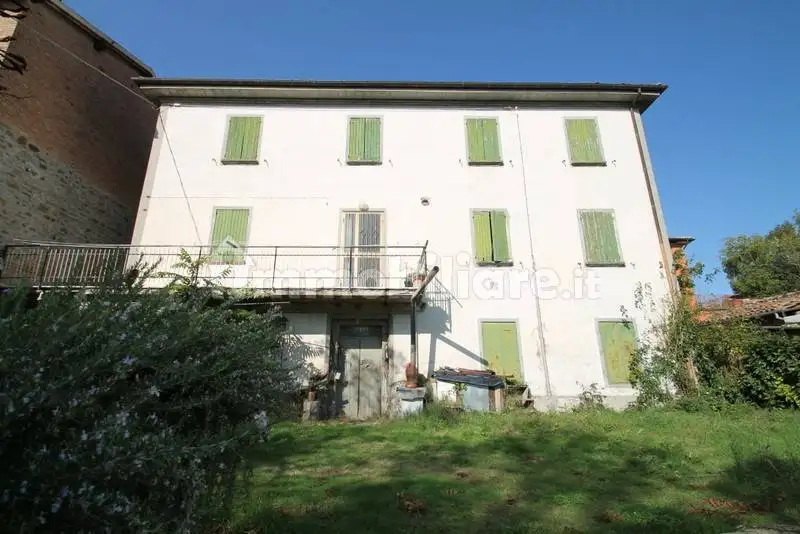 Casa indipendente in vendita a Valsamoggia