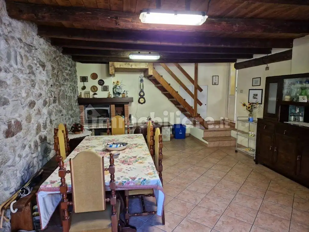 Casa indipendente in vendita a Sonico