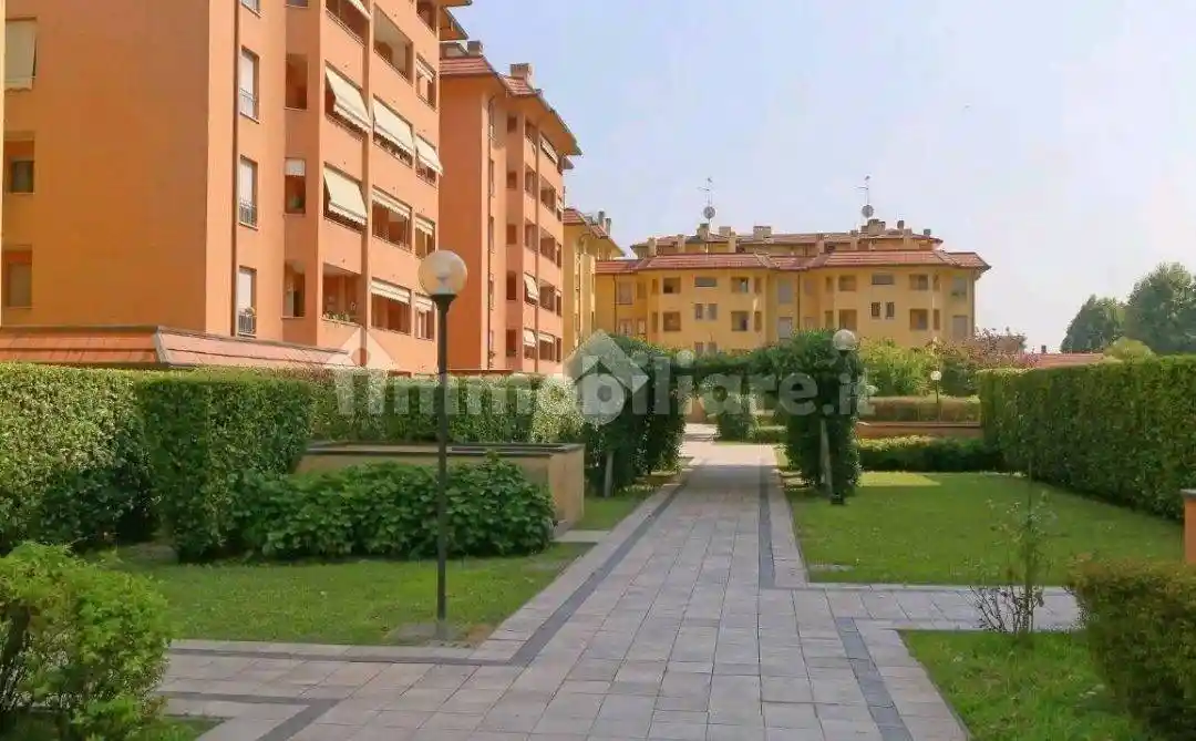 Appartamento in vendita a Monza