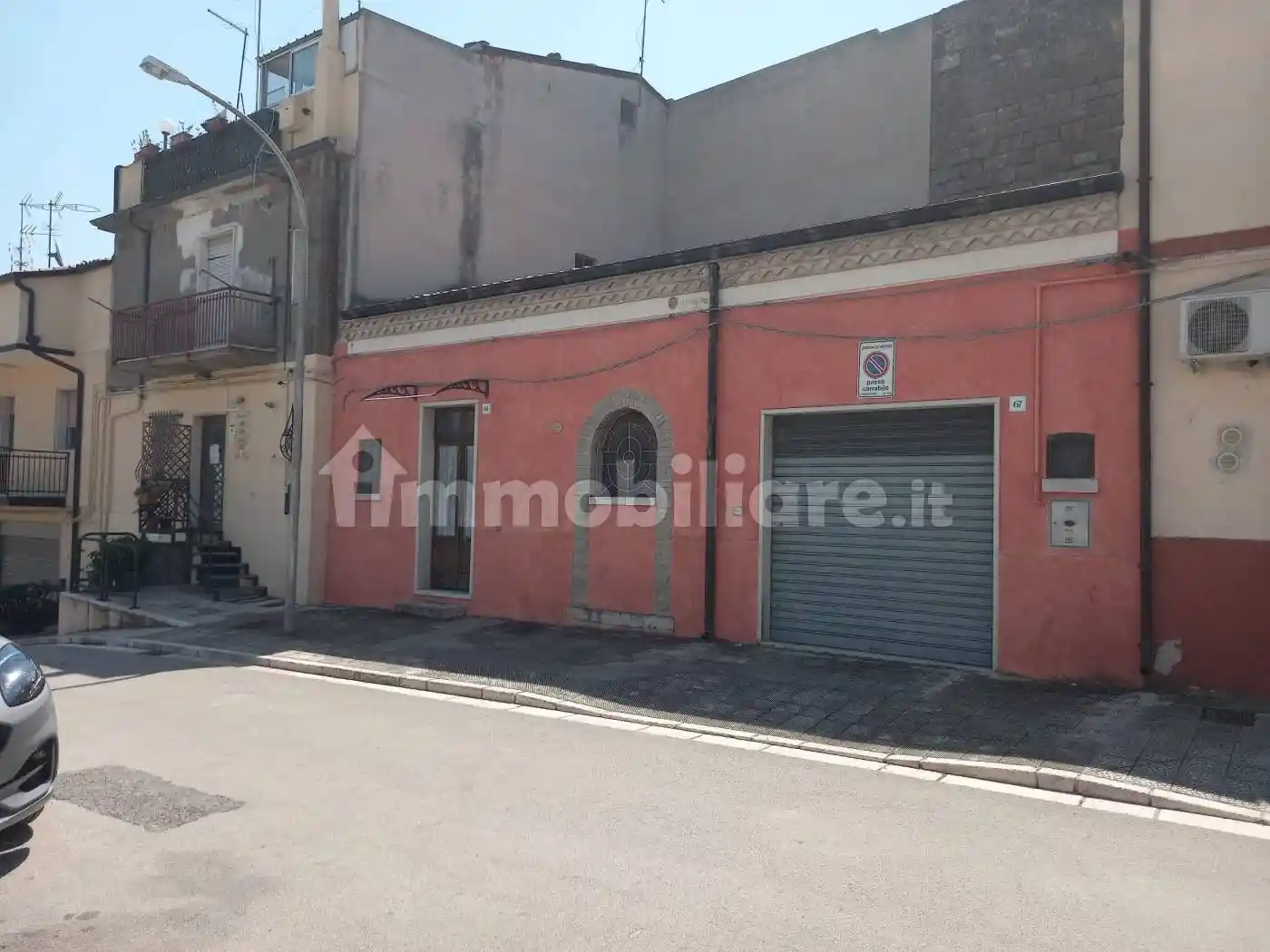 Villa unifamiliare via Colonnello Maddalena 4, Venosa - foto 4