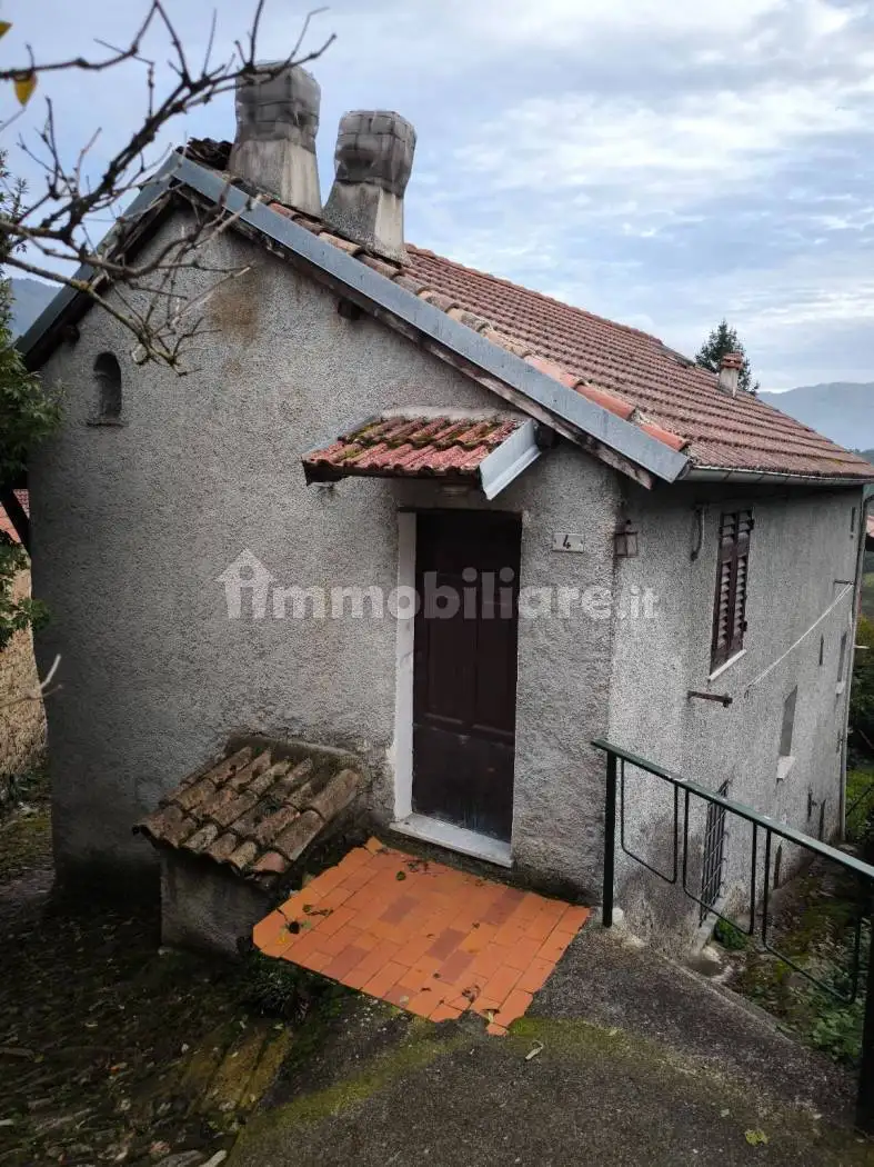 Appartamento in vendita a Cabella Ligure