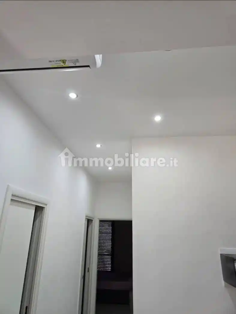 Trilocale via Imperatore Costantino 132, Commenda, Brindisi - foto 4