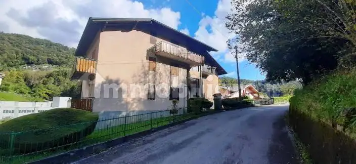 Appartamento in vendita a Algua