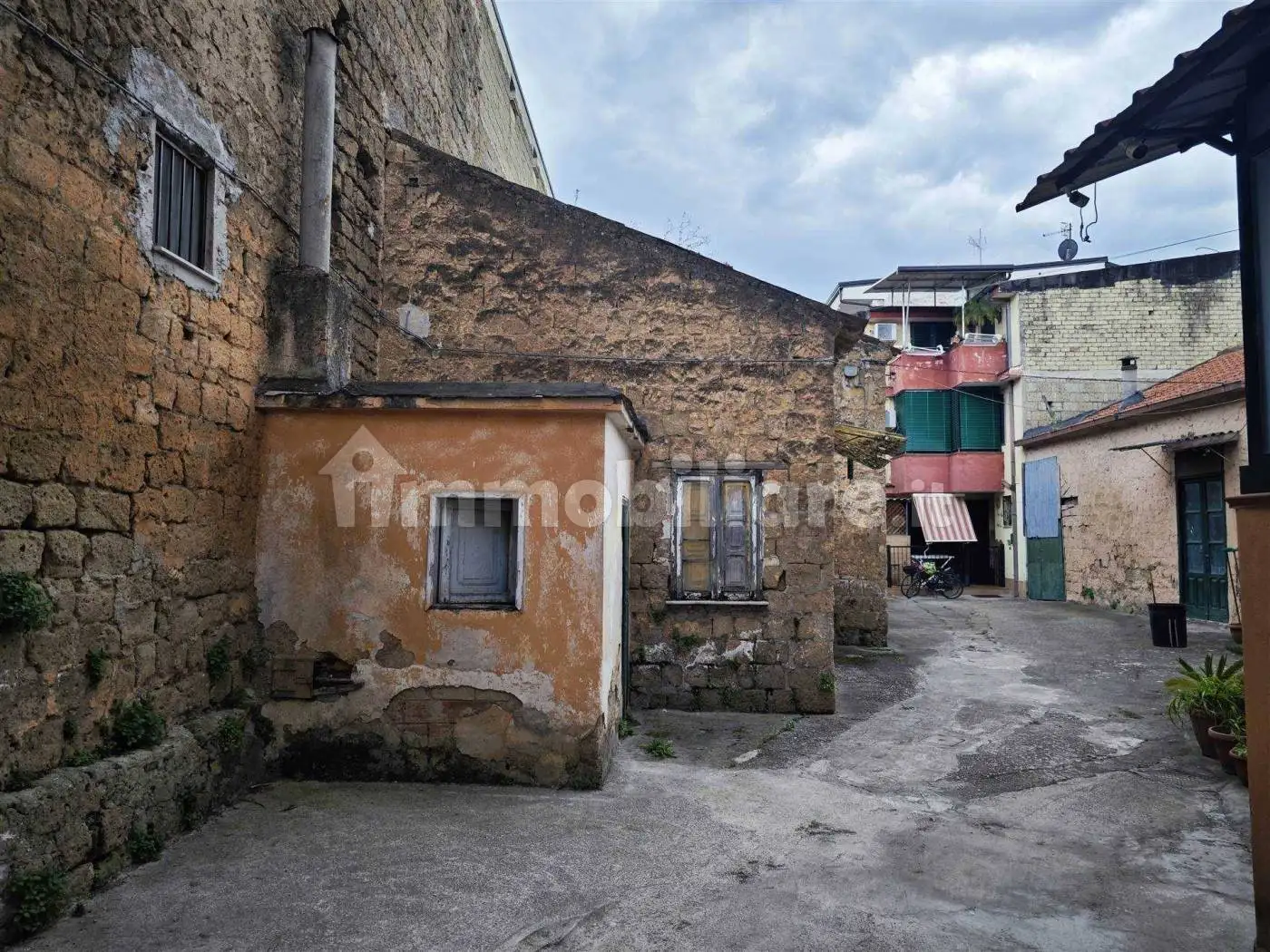 Rustico - Casale in vendita a Capodrise