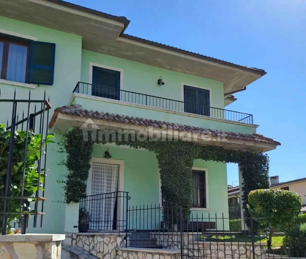 Villa in vendita a Carsoli