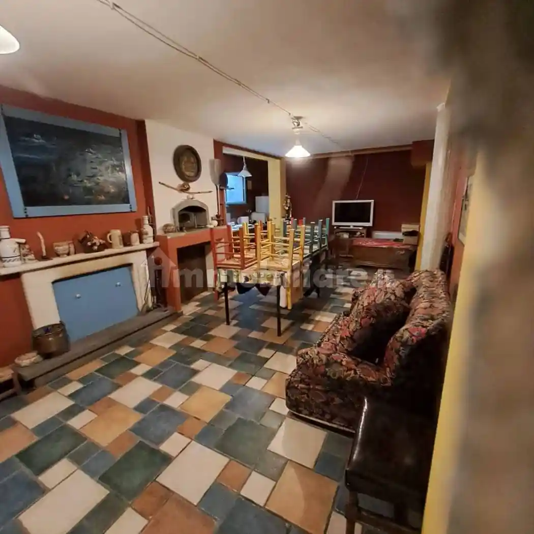 Villa bifamiliare, ottimo stato, 330 m², Carsoli - foto 2