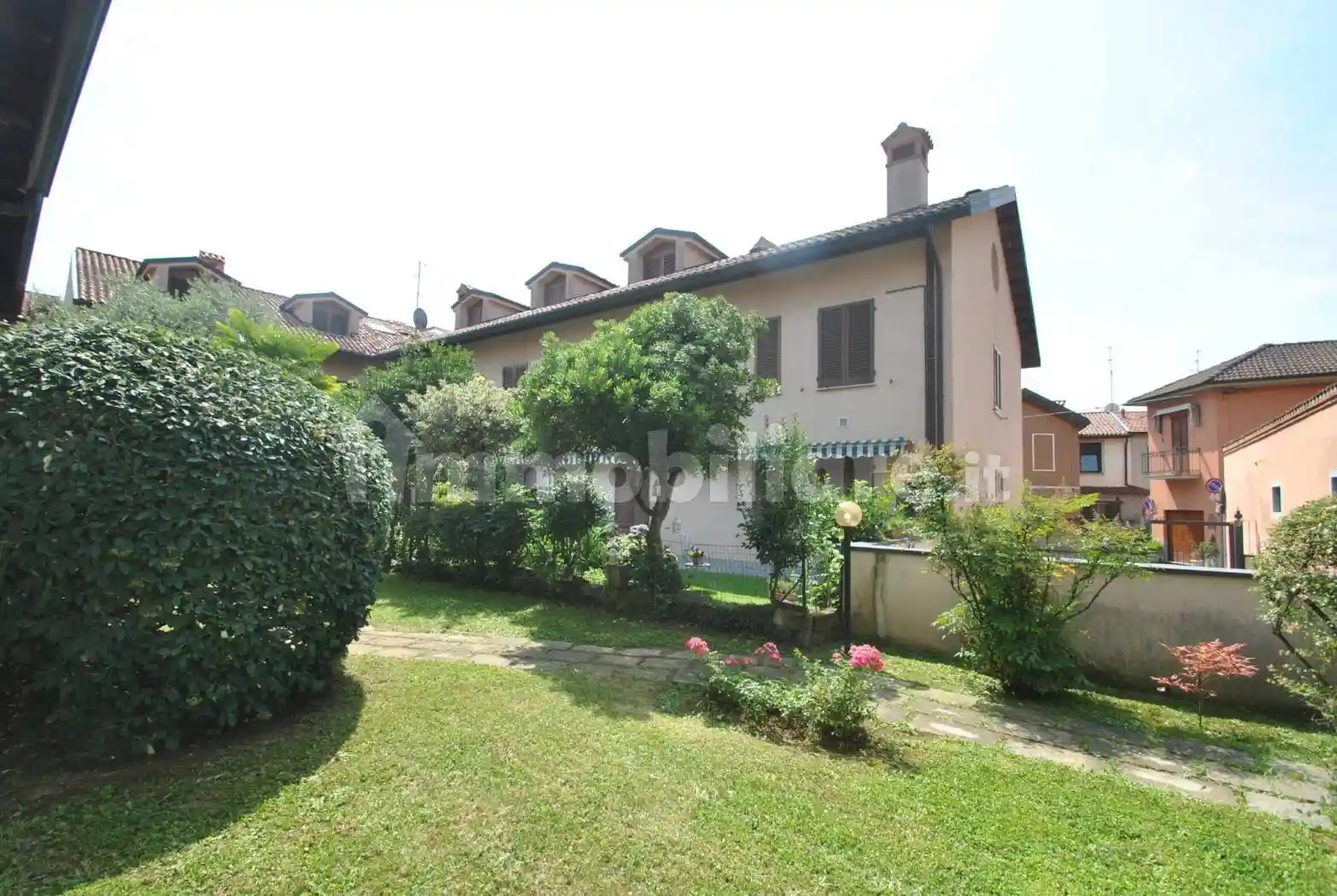 Appartamento in vendita a Vimercate