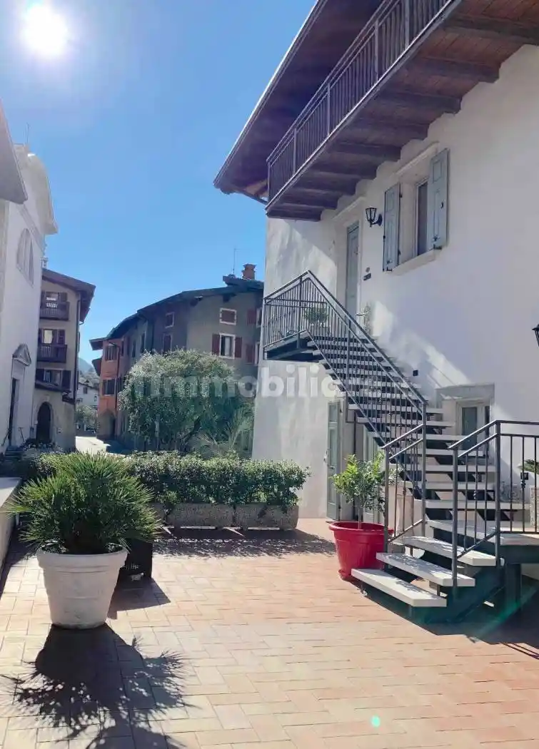 Appartamento in affitto a Nago-Torbole