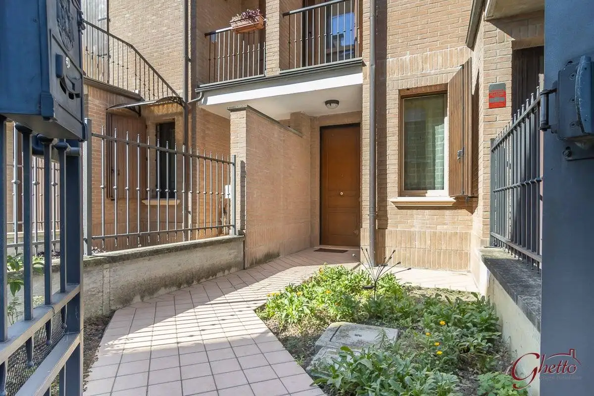 Villetta a schiera in vendita a Cento