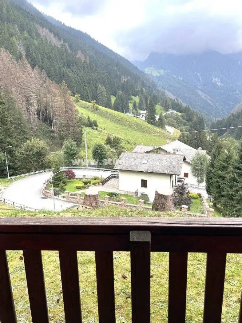 Appartamento in vendita a Valleve