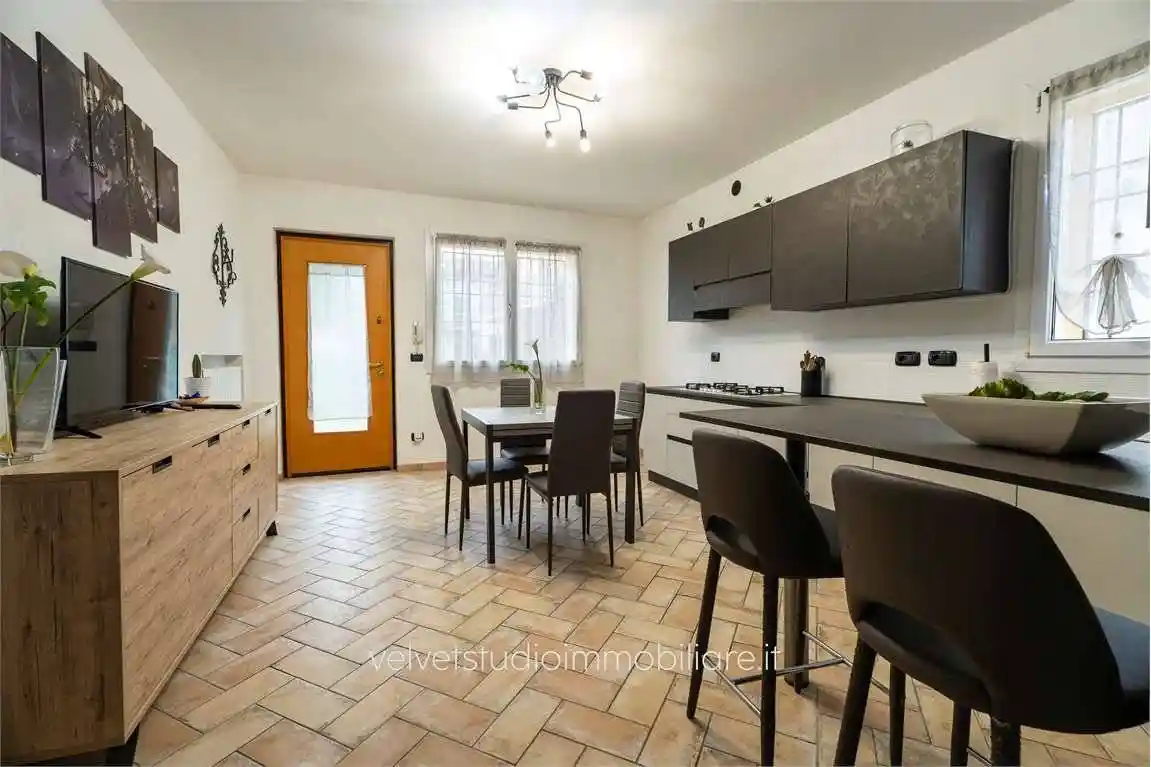 Villa in vendita a Ravarino