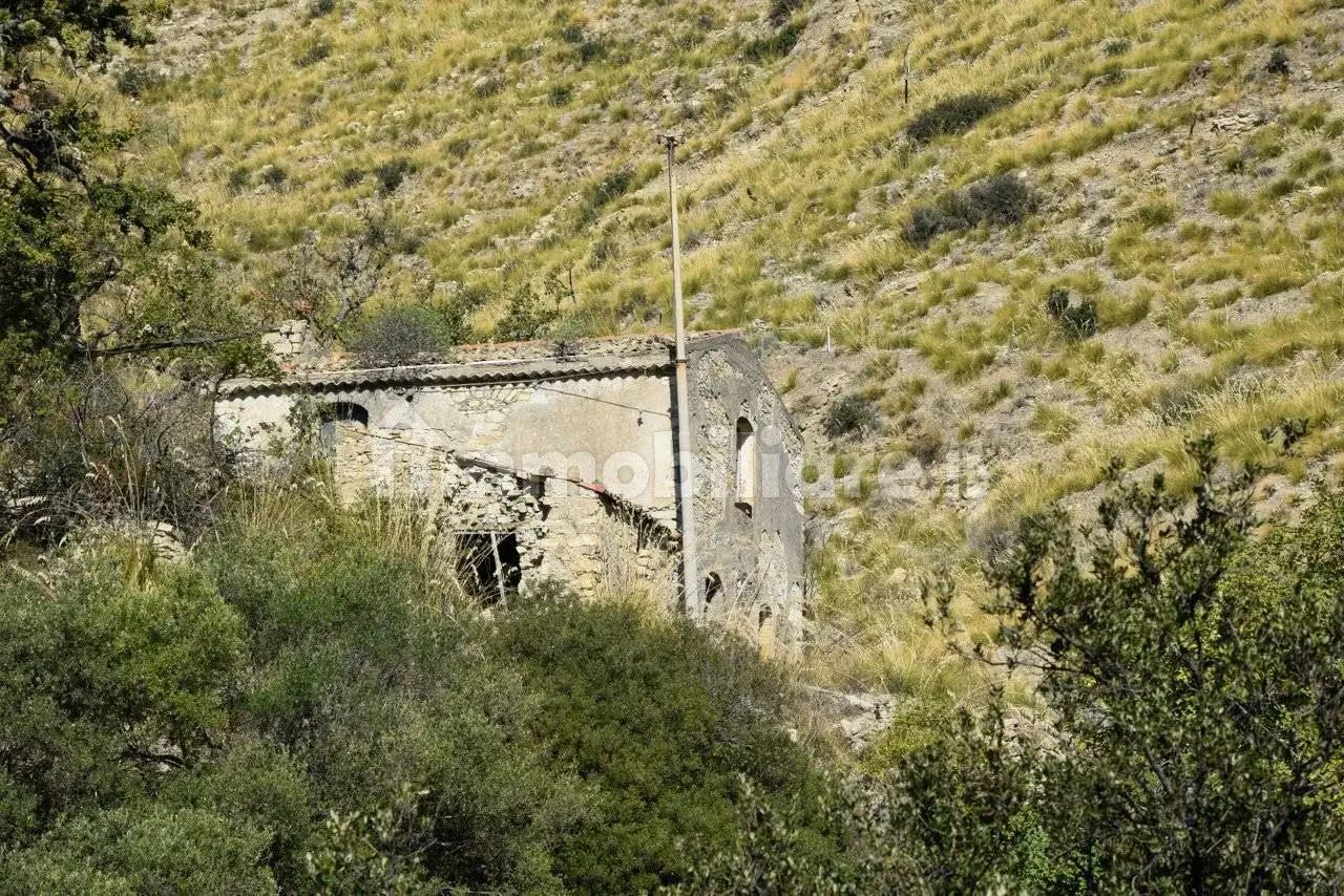 Rustico - Casale in vendita a Castelmola